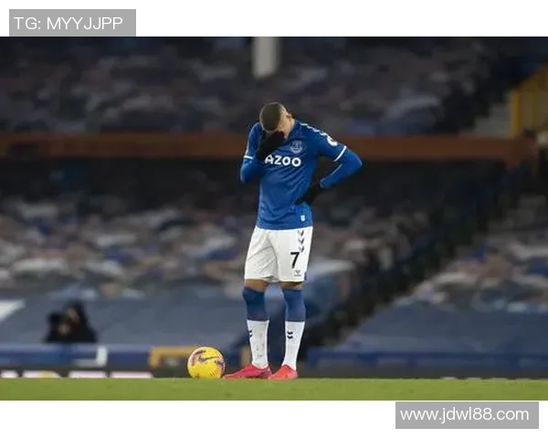 艾佛拉足球明星的辉煌历程与对足球界的深远影响解析